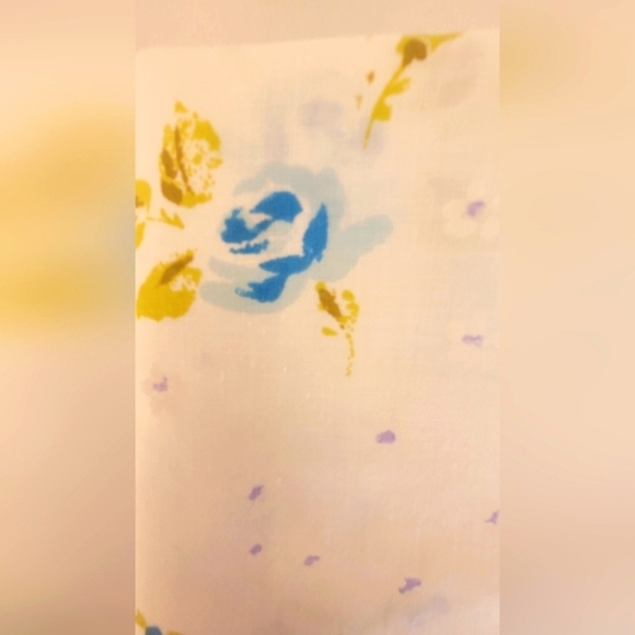 VINTAGE 70's Dbl Flat Sheet, Small Blue Rose Buds w/ Grn, Cot/poly Blend, 1pc - Picture 11 of 12